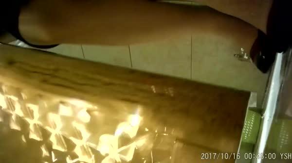 厕所偷拍-云上会所酒吧合集28